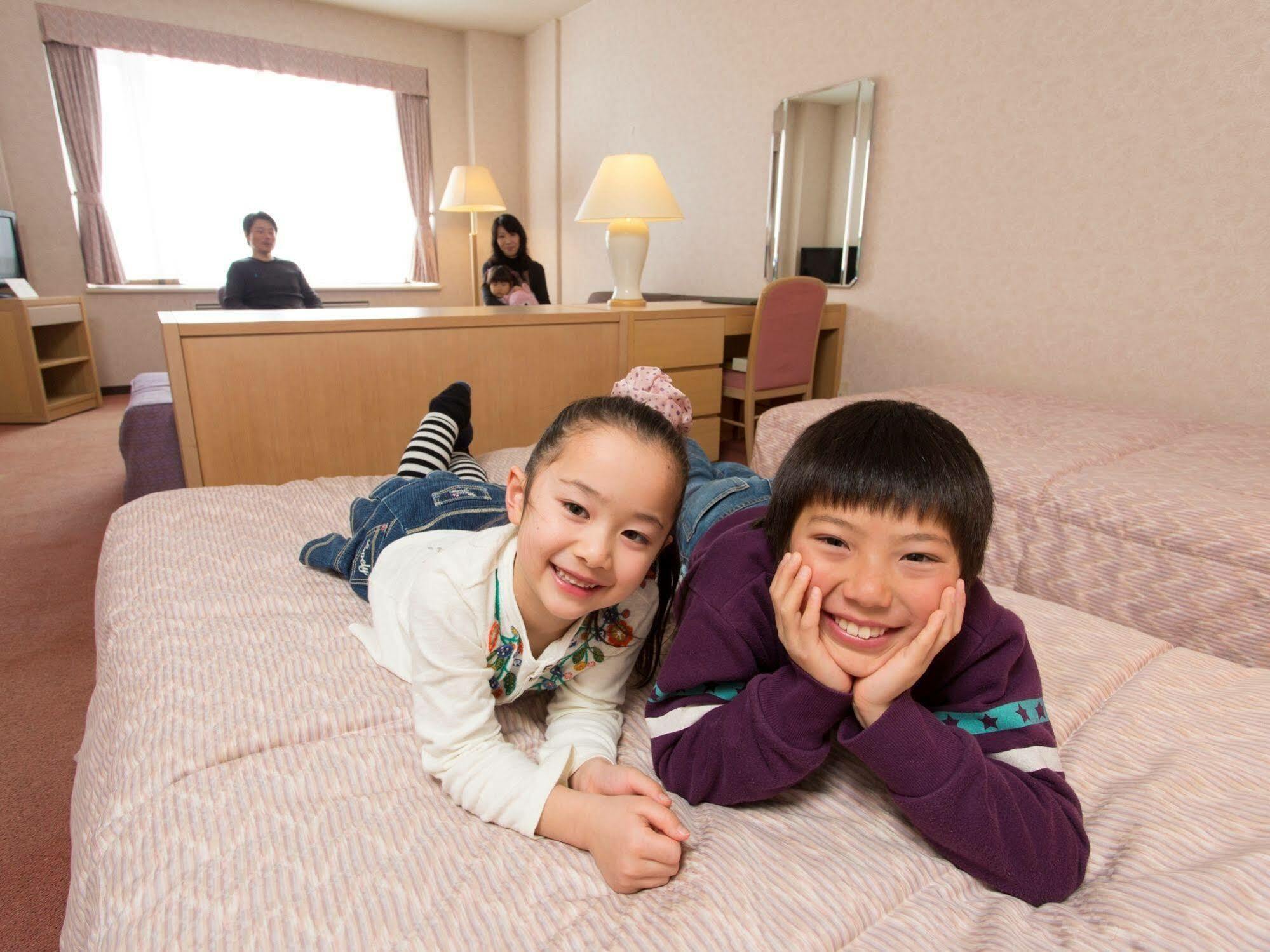 Hotel Tangram Shinano  Bagian luar foto